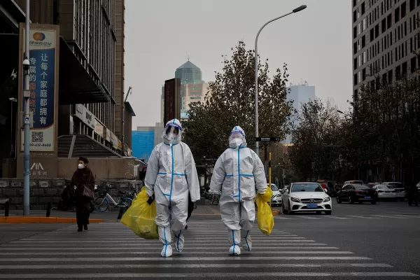 La nueva ola de covid vacía las calles de China
