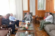 Osvaldo Jaldo prometió la regularización de los terrenos del Club Universitario