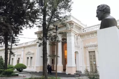 La UNT comunicó que mañana la actividad será normal