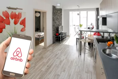 Vacaciones 2023: las cuatro estafas más comunes al alquilar por Airbnb