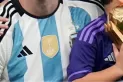 Cuándo sale a la venta y cuánto costará la camiseta de Argentina con las tres estrellas