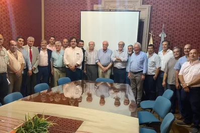 Héctor Viñuales fue reelecto como presidente de la Federación Económica de Tucumán