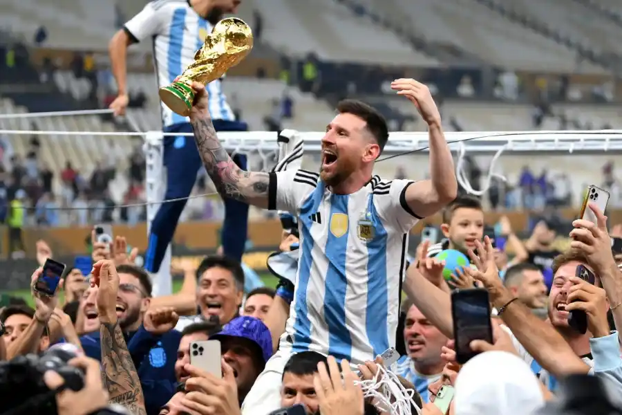 Messi con la Copa del Mundo
