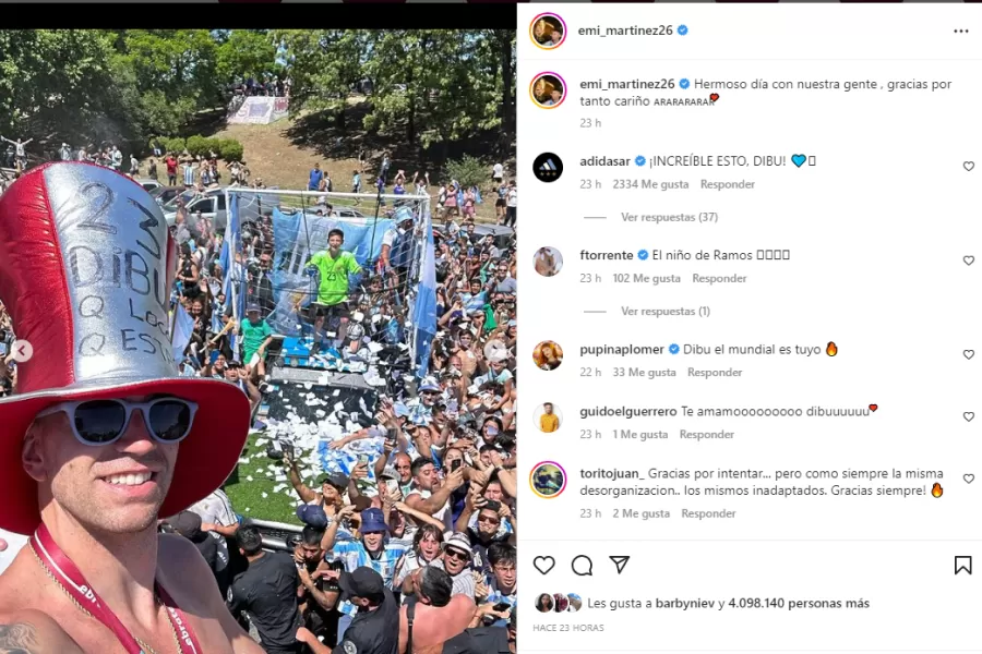 Argentina Campeón: el tierno gesto del Dibu Martínez con el mini hincha que se disfrazó de él