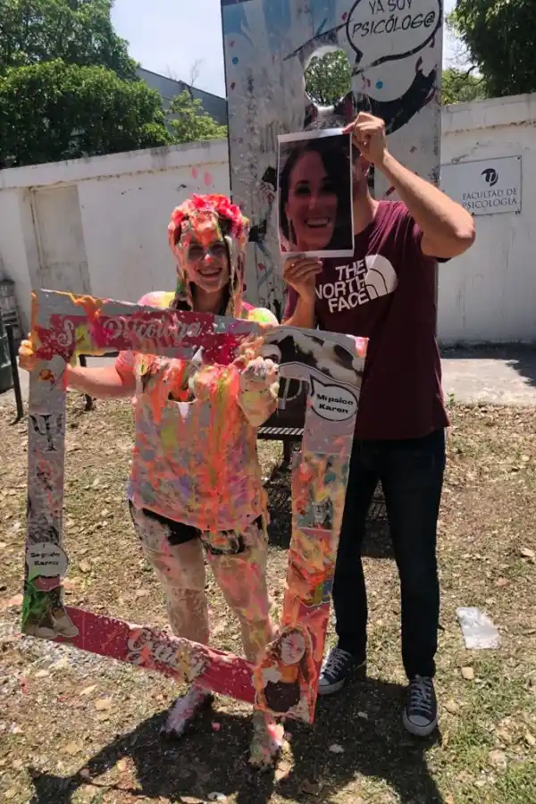 LUGAR. En la Facultad de Psicología los chicos tienen dónde festejar.