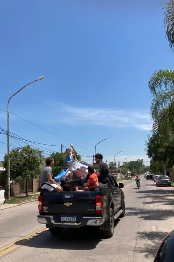 YERBA BUENA. Las caravanas se realizan en todos los municipios.