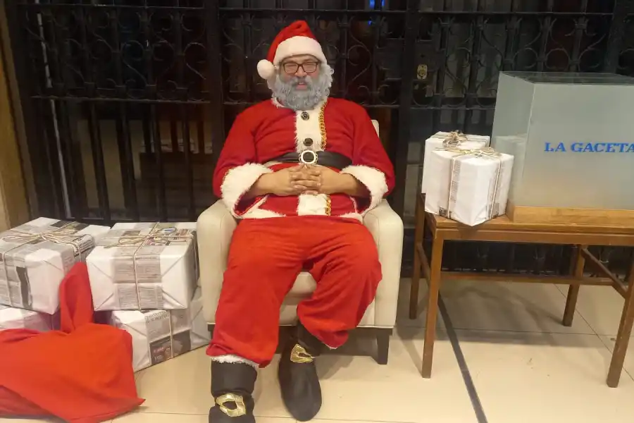 Durante la mañana y la tarde: ¡Papá Noel está en Galería LA GACETA!