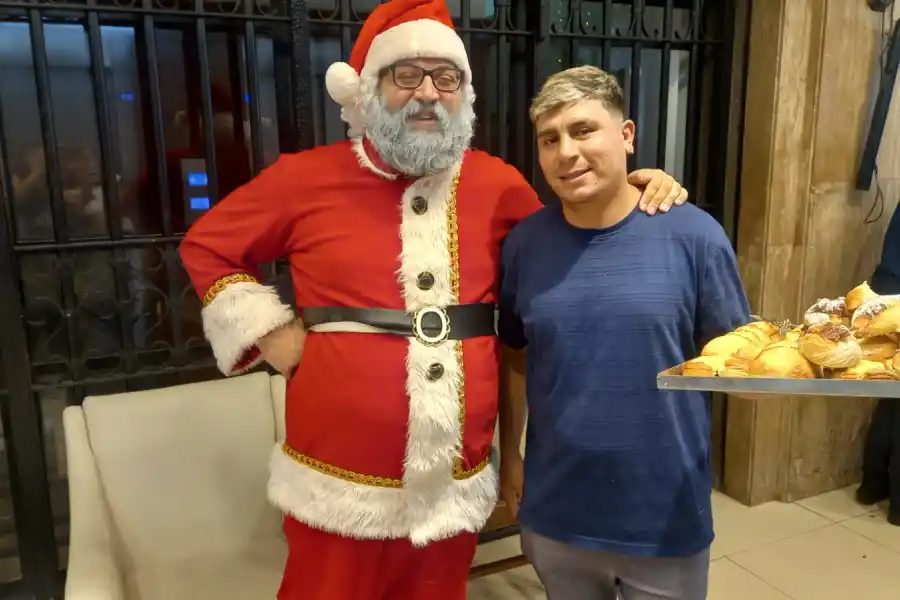 Durante la mañana y la tarde: ¡Papá Noel está en Galería LA GACETA!