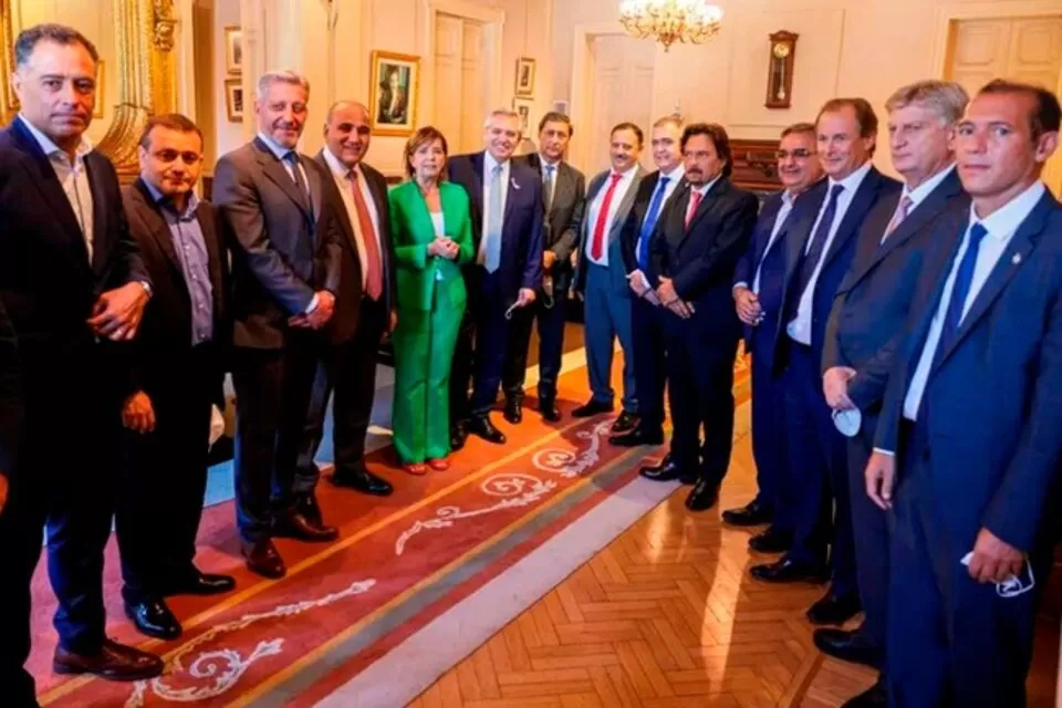 Alberto Fernández se reunió con 14 gobernadores que rechazan el fallo de la Corte por la coparticipación