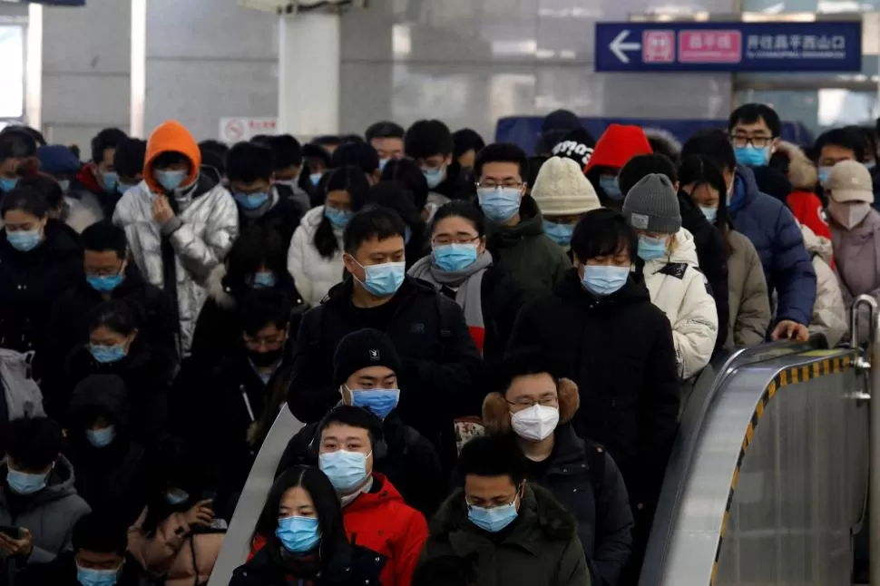 ALARMA. China relajó su política de “covid cero” y volvieron a aumentar las infecciones en las ciudades.  