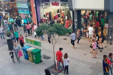 Cómo será el horario de atención de los comercios durante el sábado 24