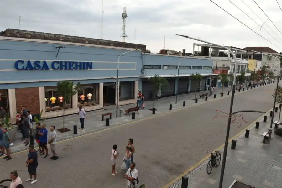 Mansilla participó del acto de inauguración de un nuevo tramo de la semipeatonal de Aguilares