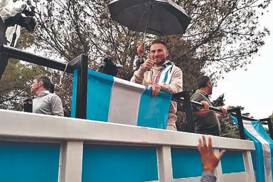 Se rindieron a los pies de los campeones