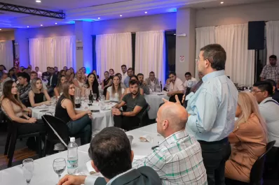 “Nuestro proyecto es Jaldo 2023, dijo Carlos Cisneros al presentar la corriente “Trabajo, Educación y Salud”