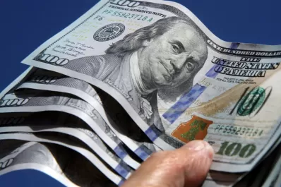 Dólar blue: otra jornada caliente hizo trepar la cotización en el mercado paralelo