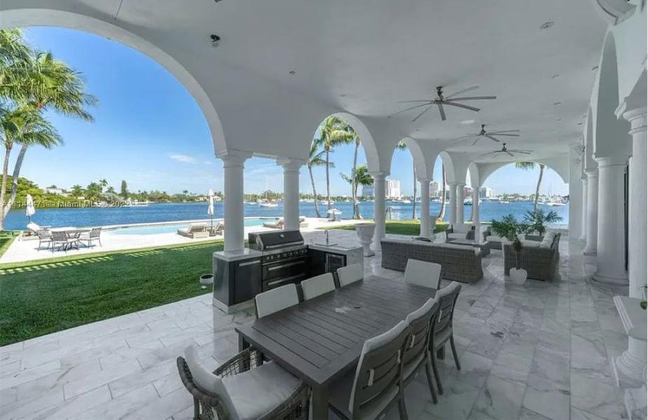 Así es la impresionante mansión que el Kun Agüero compró en Miami