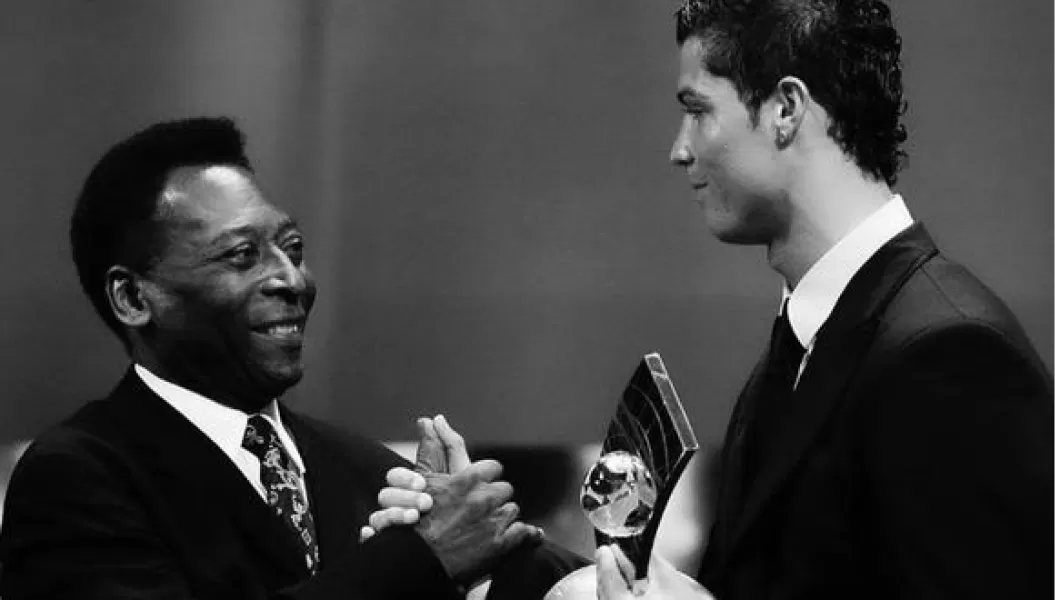 El mundo del fútbol se despide de Pelé en las redes sociales