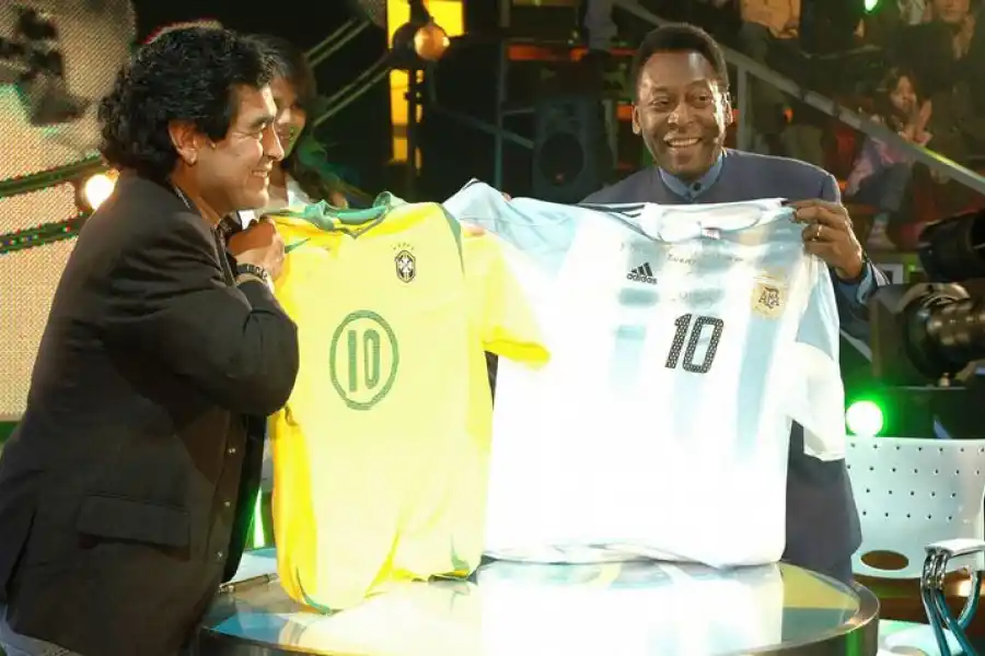 La legendaria entrevista de Maradona a Pelé en La Noche del 10