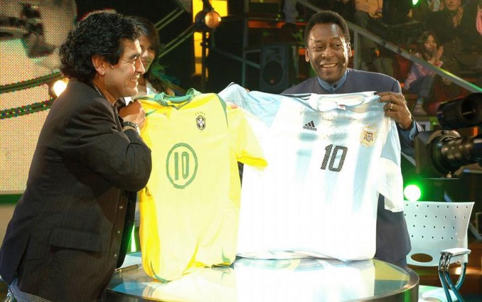 La legendaria entrevista de Maradona a Pelé en La Noche del 10