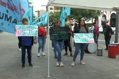 Movimientos sociales denuncian demoras en el envío de alimentos