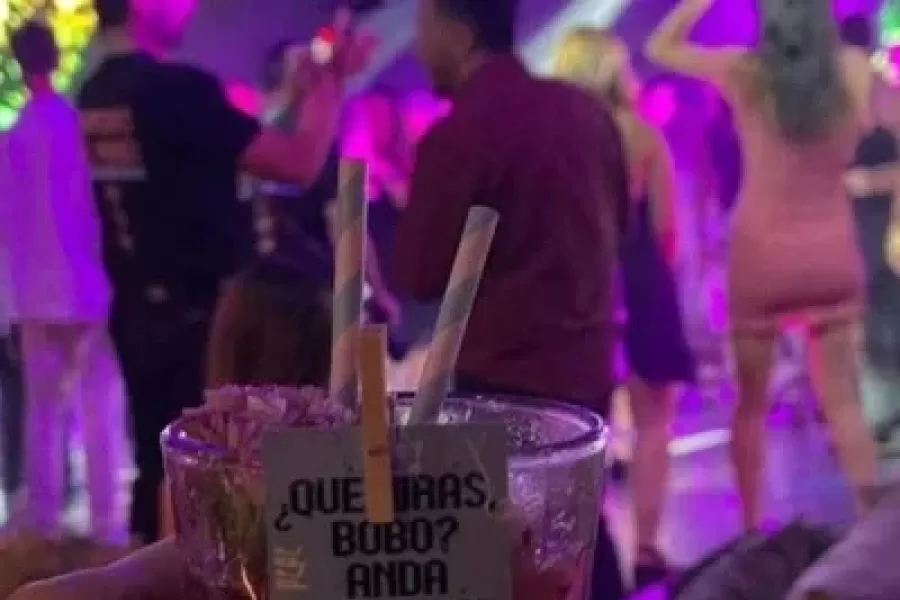 Cómo fue la súper fiesta que hizo Messi en un lujoso hotel de Rosario