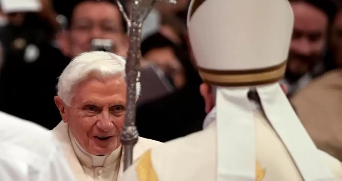 Benedicto XVI falleció a los 95 años 