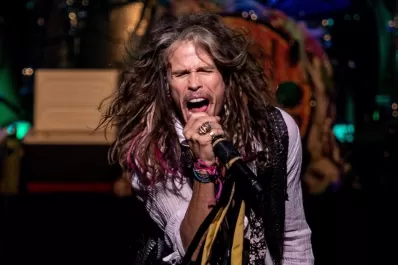 El cantante de Aerosmith fue acusado de abuso sexual por una adolescente