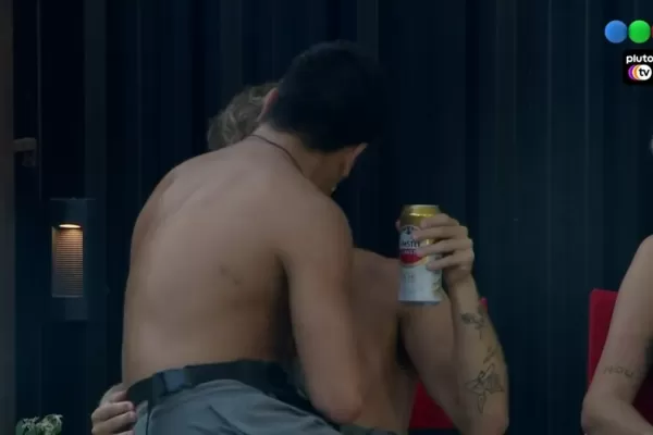 Gran Hermano: Thiago y Nacho protagonizaron un fogoso beso que descolocó a la casa