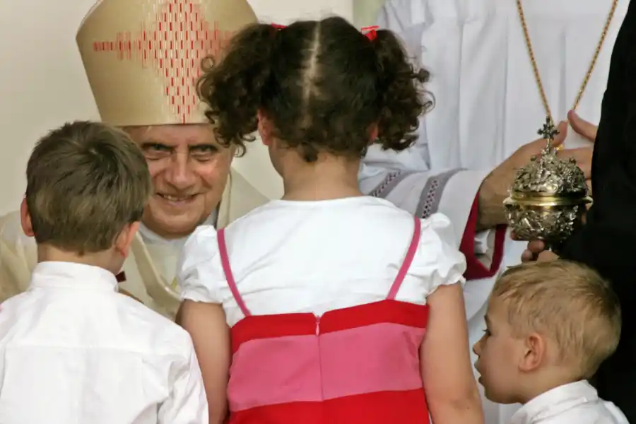 Benedicto XVI fue el primer papa que renunció en 600 años