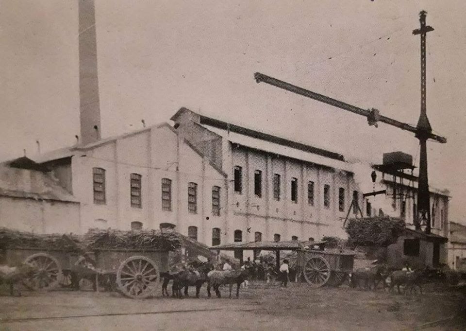 AHOGADOS. Los ingenios azucareros, como el San Juan, carecieron del crédito del Banco Nacional para su molienda.