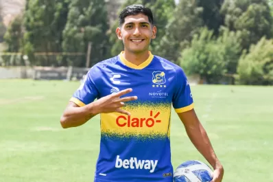 Atlético Tucumán oficializó la llegada de Adrián Sánchez