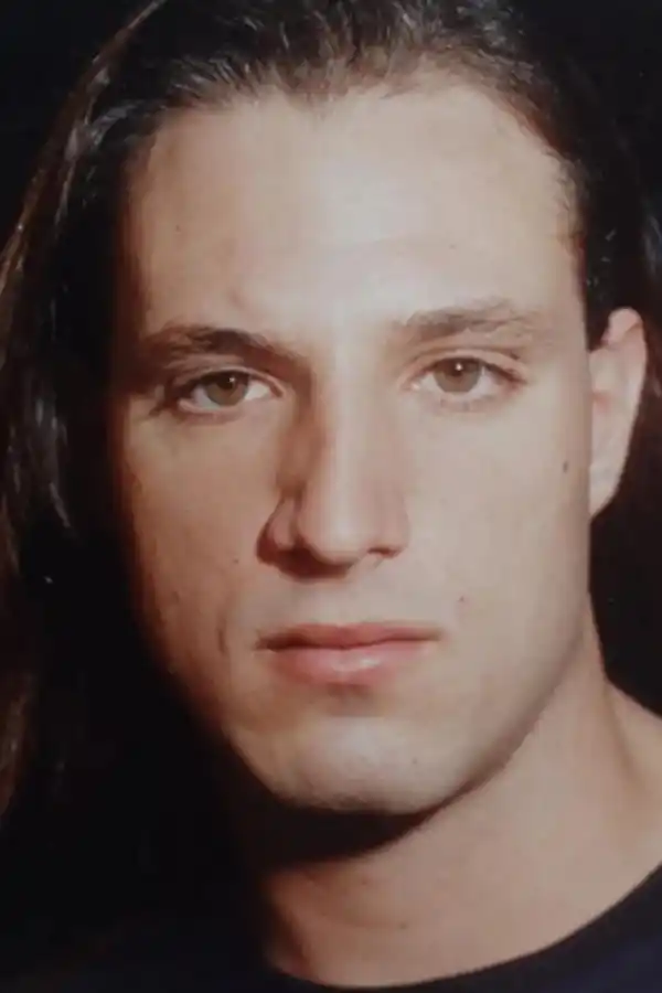 ¿Algo más que un cambio de look? El asombroso pasado de Ariel, uno de los últimos en entrar a Gran Hermano