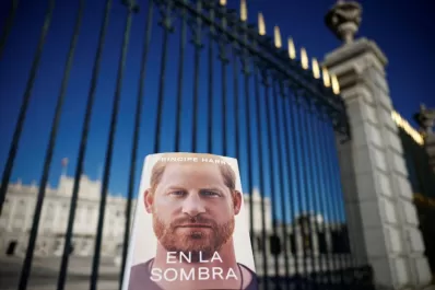 Harry acusó a su hermano de alentarlo a usar el disfraz nazi