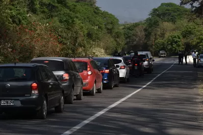 Operativos en la ruta y lluvias todo el fin de semana: habrá que armarse de paciencia para subir a los Valles