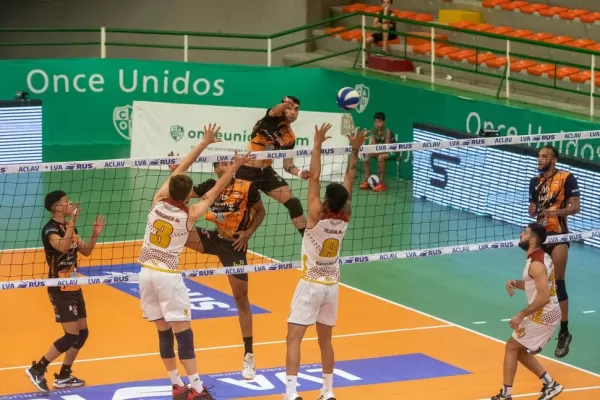 Voley: calentando motores para buscar el ascenso