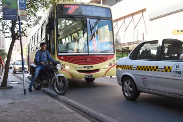 Microcentro tucumano: los recorridos de varias líneas de colectivos se modificarán por dos semanas