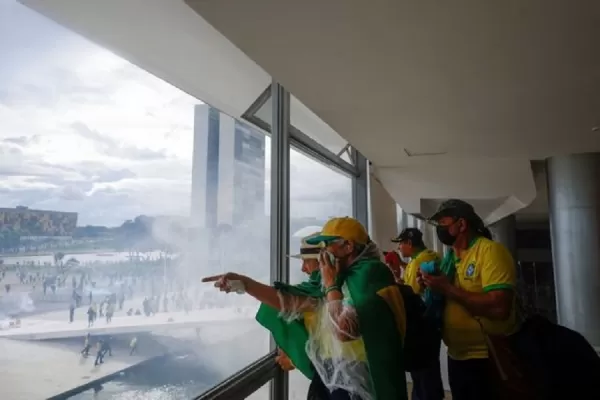 Lula decretó la intervención federal en Brasilia por los intentos golpistas