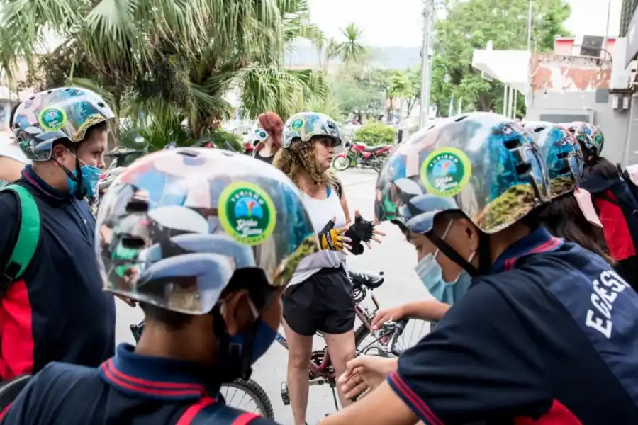 EN DOS RUEDAS. Si te gusta pedalear, hay un bicitour esperándote.