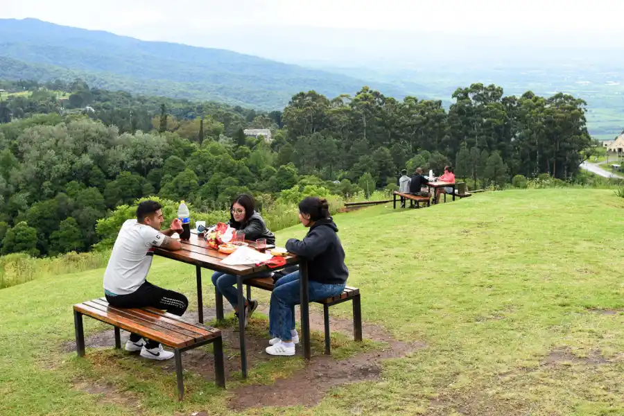 Las obras en San Javier alejan a los turistas