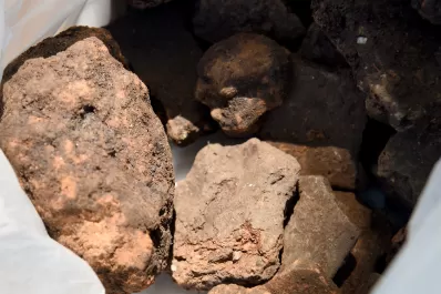 2.500 años de historia en el fondo de un pozo