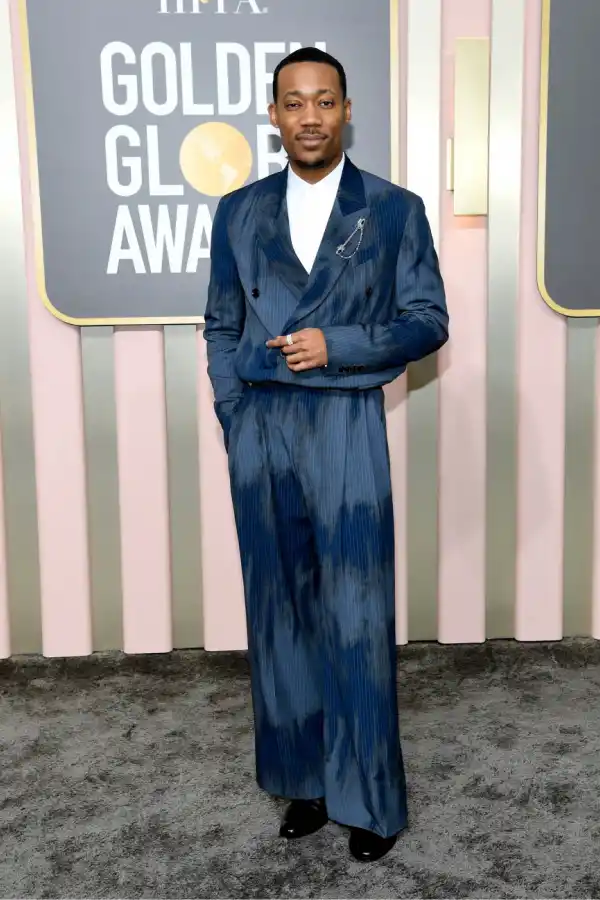 Tyler James Williams en Amiri.