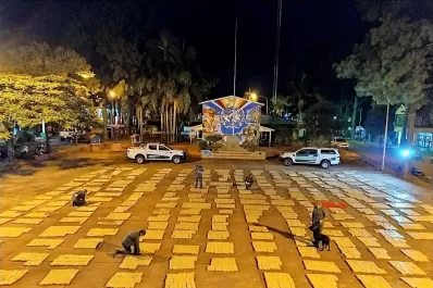 Secuestraron más de cuatro toneladas de marihuana oculta entre sandías y melones