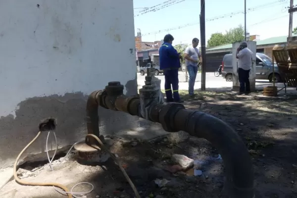 En Concepción, temen sufrir problemas de salud debido a la falta de agua