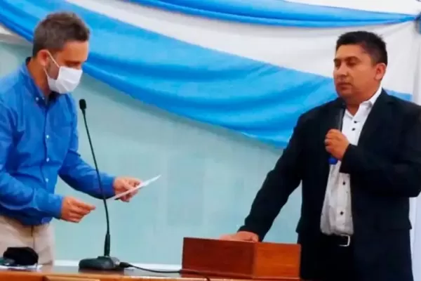 Horror en Berazategui: Un concejal del FdT estaba jugando al tenis con su pareja, entró el ex de su novia y lo mató