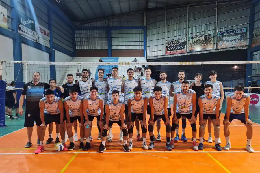 LISTO PARA JUGAR. Tucumán de Gimnasia tendrá su presentación esta noche a las 21 frente a Boca.