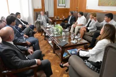 Obras en El Cadillal: “En febrero comenzarán a trabajar en la reparación del dique”, anunció Jaldo