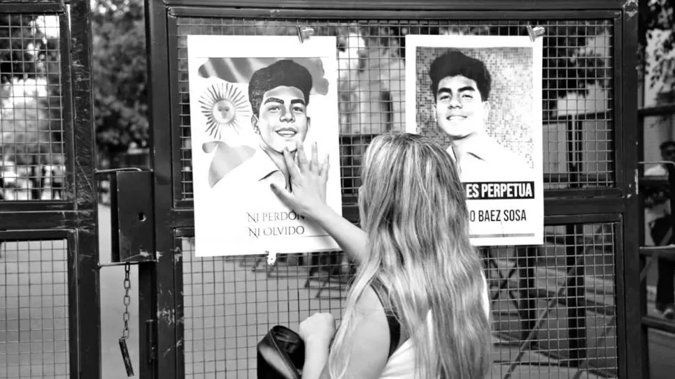 CONMOCIÓN. Allegados al joven reclaman perpetua para los imputados.