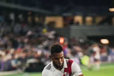 River cerró la gira goleando a Vasco Da Gama