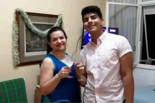 El conmovedor video de Fernando Báez Sosa bailando con su mamá días previos a su muerte