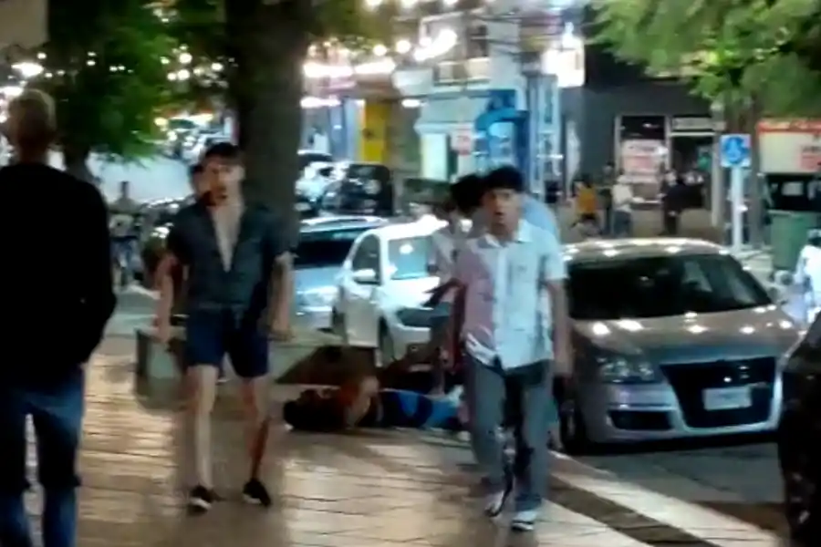 El momento posterior al ataque a Fernando Báez Sosa